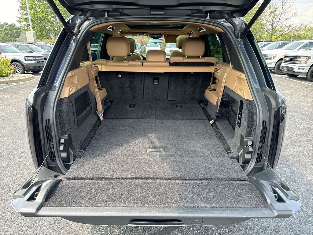 2024 Land Rover Range Rover SE