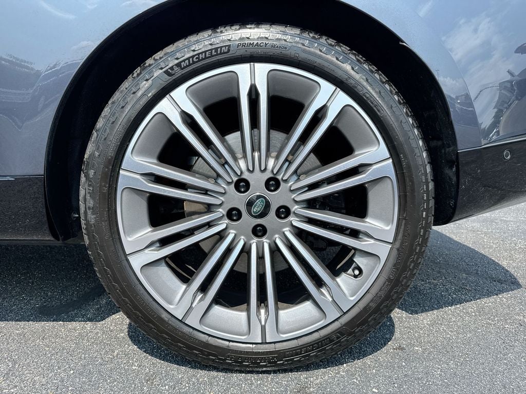 2024 Land Rover Range Rover SE