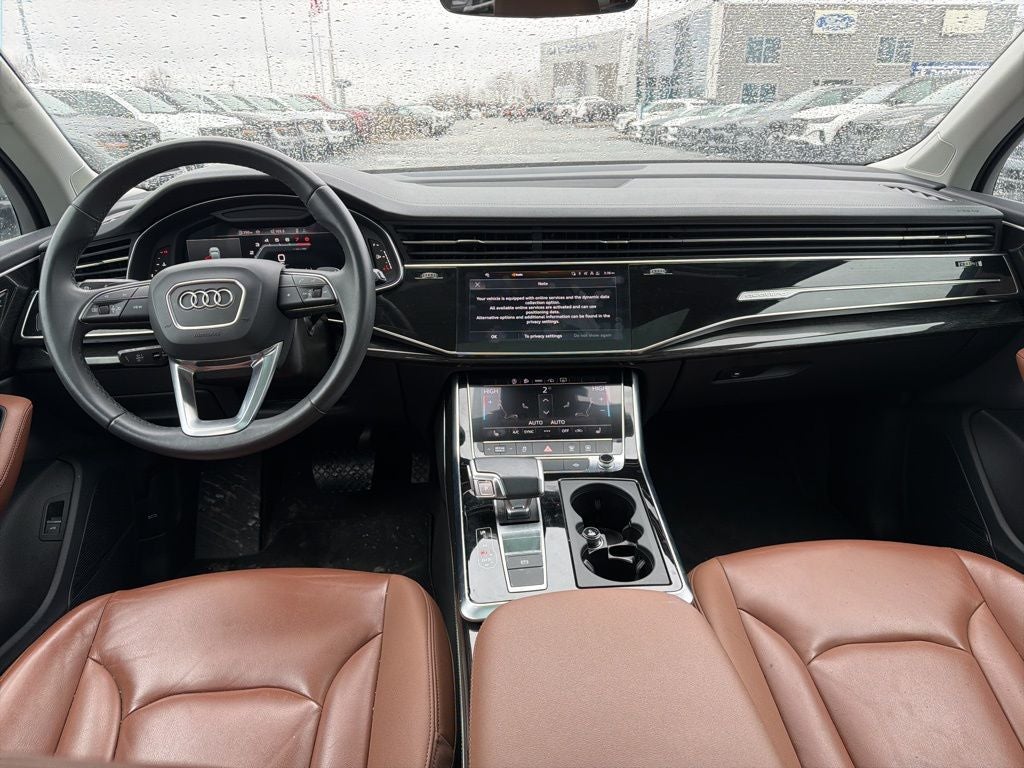 2024 Audi Q7 45 Premium Plus