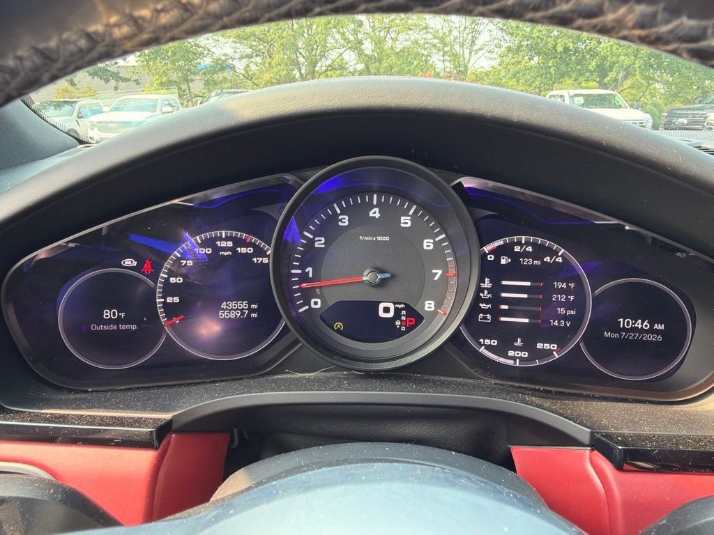 2022 Porsche Cayenne Platinum Edition
