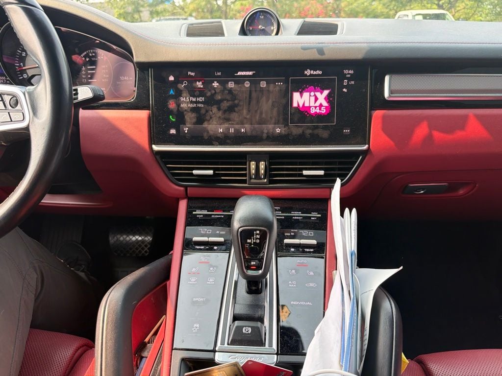 2022 Porsche Cayenne Platinum Edition