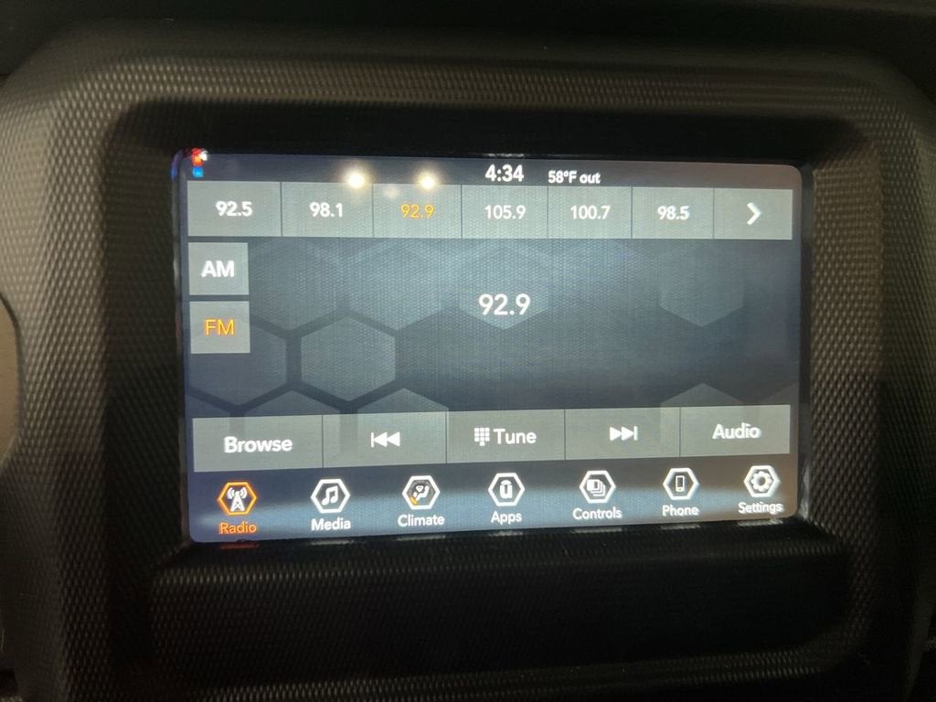 2022 Jeep Wrangler Sport