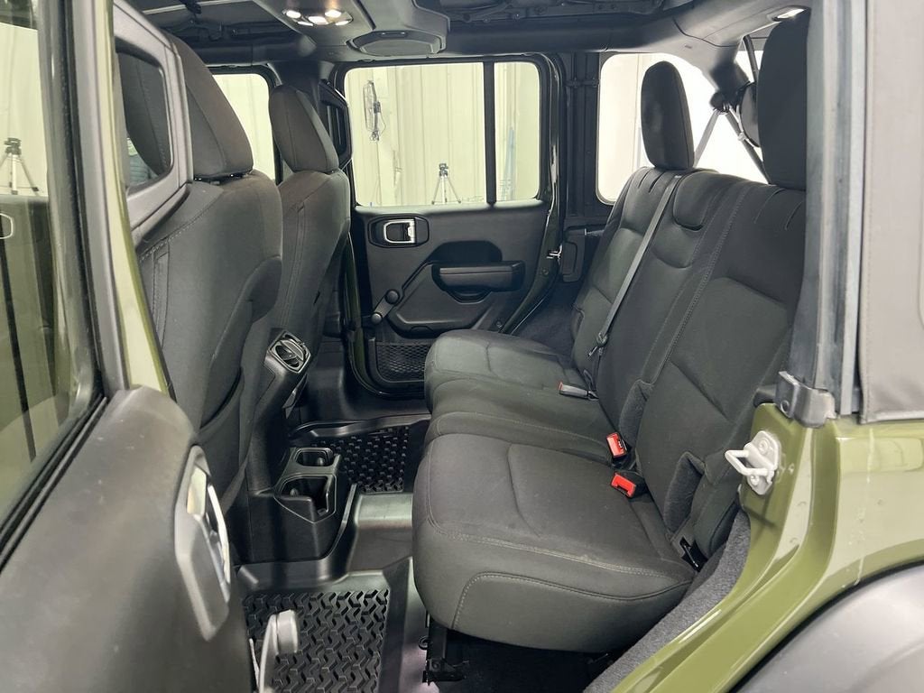 2022 Jeep Wrangler Unlimited Sport