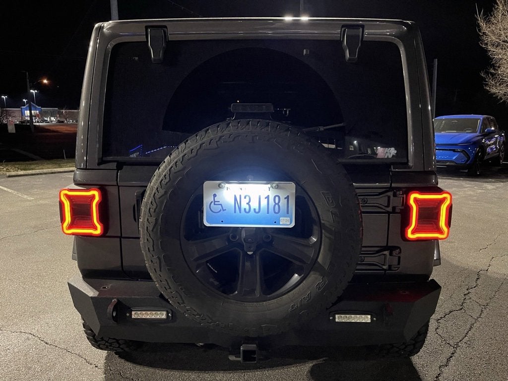 2021 Jeep Wrangler Unlimited Sahara Altitude