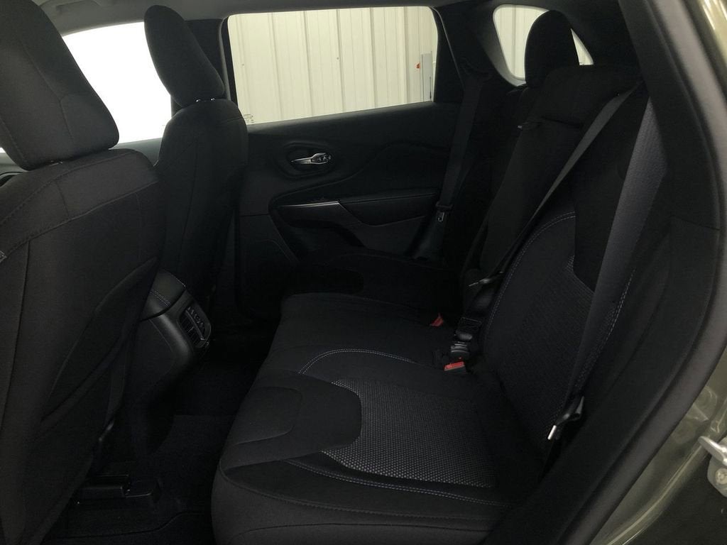 2021 Jeep Cherokee Latitude