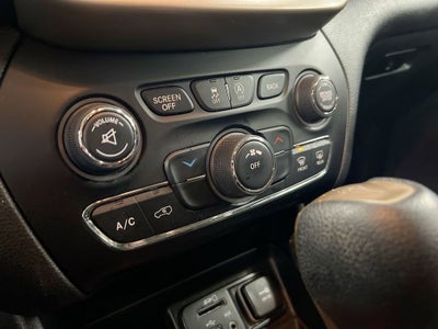 2018 Jeep Cherokee Latitude