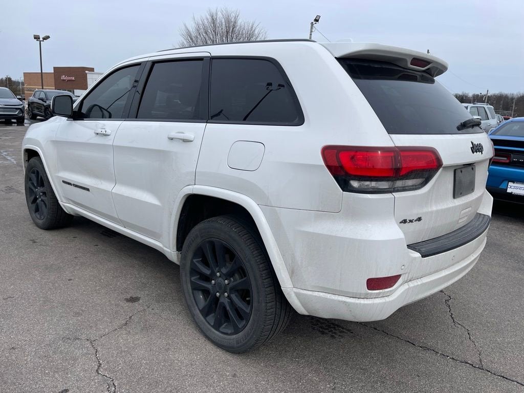 2017 Jeep Grand Cherokee Altitude