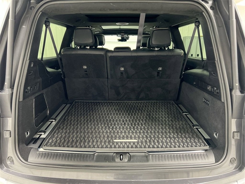 2024 Jeep Grand Wagoneer L Series III