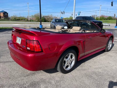 2000 Ford Mustang Base