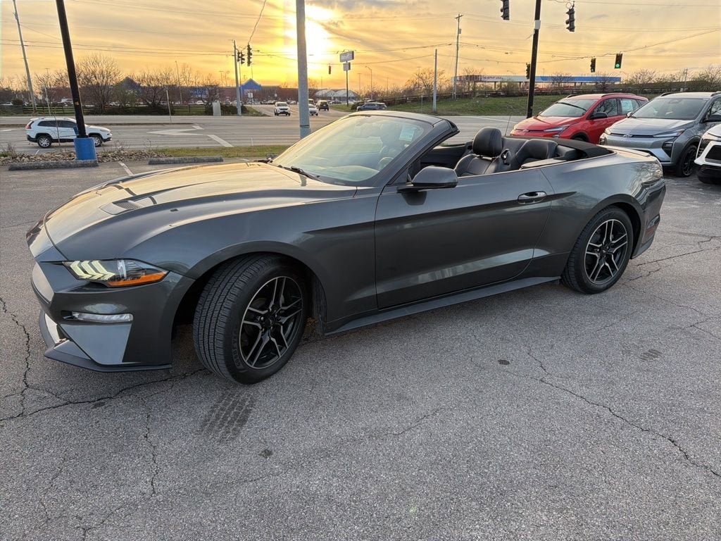 2020 Ford Mustang EcoBoost