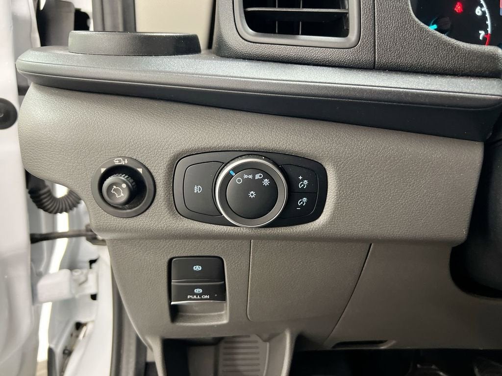 2024 Ford Transit Passenger Wagon XL