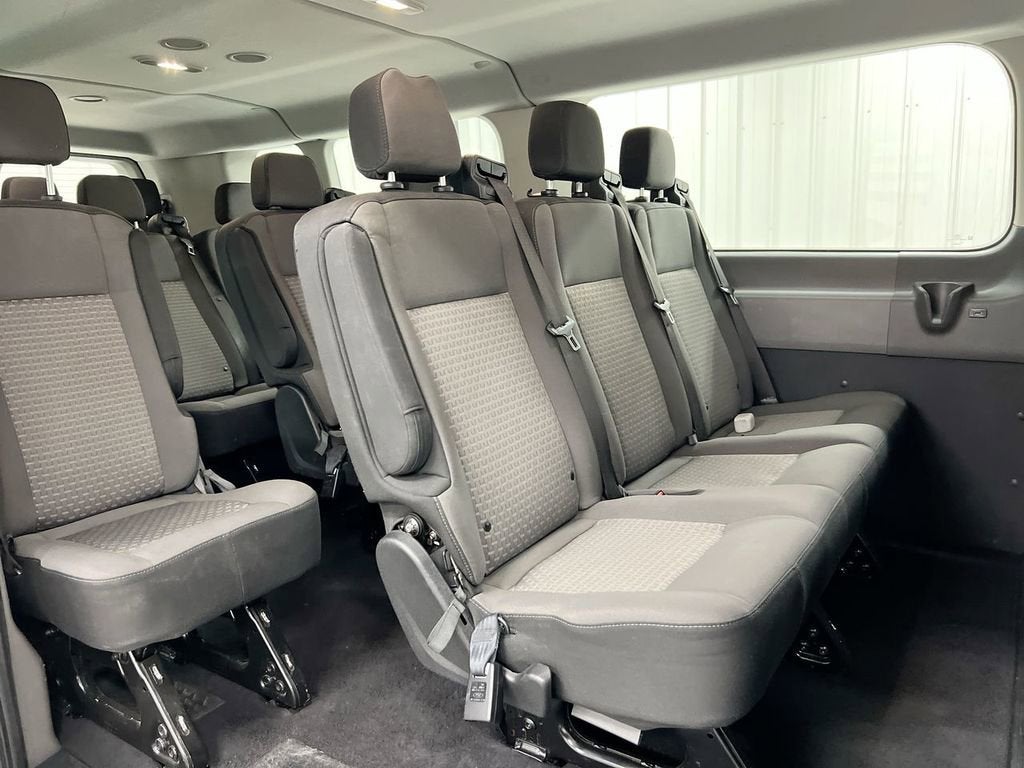 2024 Ford Transit Passenger Wagon XL