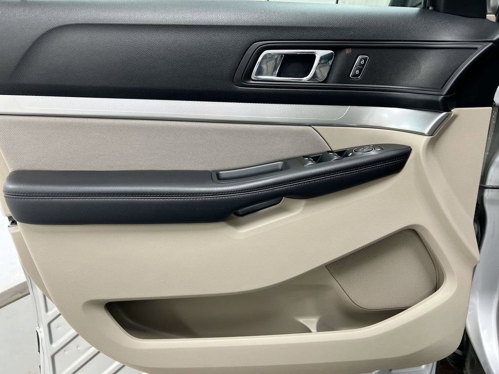 2018 Ford Explorer Base