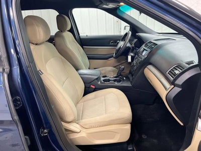2017 Ford Explorer Base