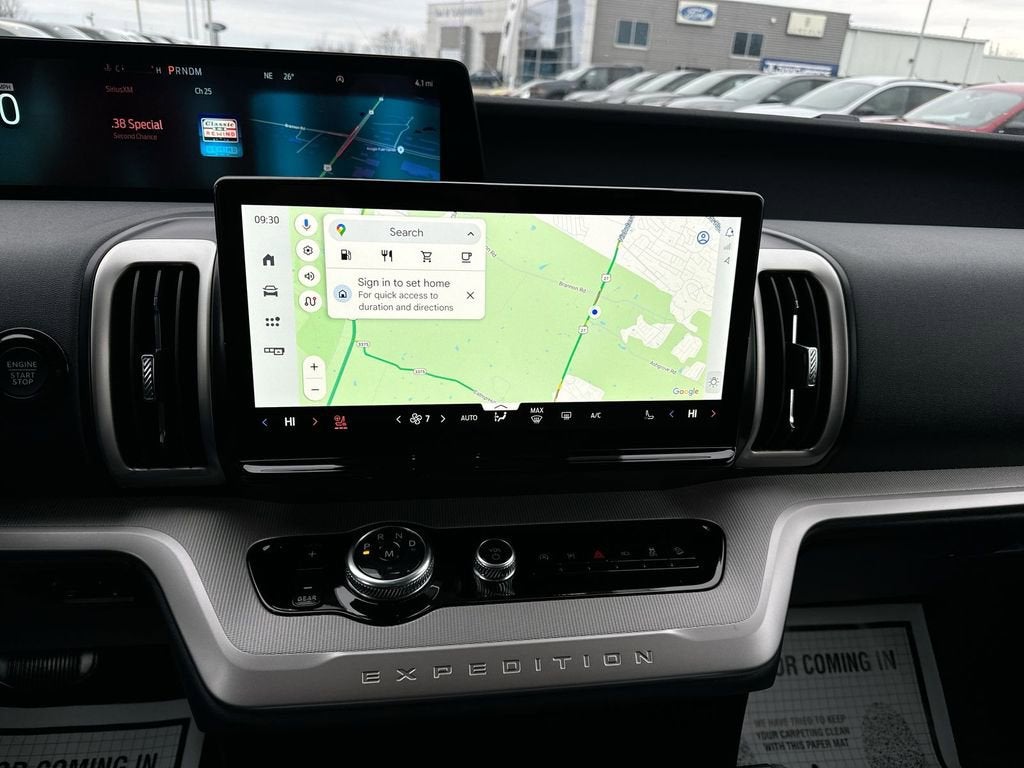 2026 Ford Expedition Active