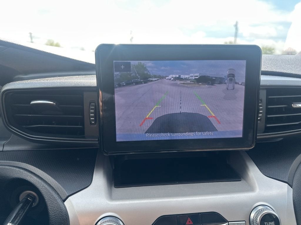 2021 Ford Explorer Base