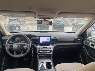 2021 Ford Explorer Base