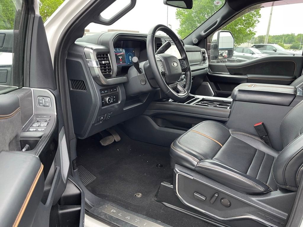 2023 Ford Super Duty F-450 DRW XL
