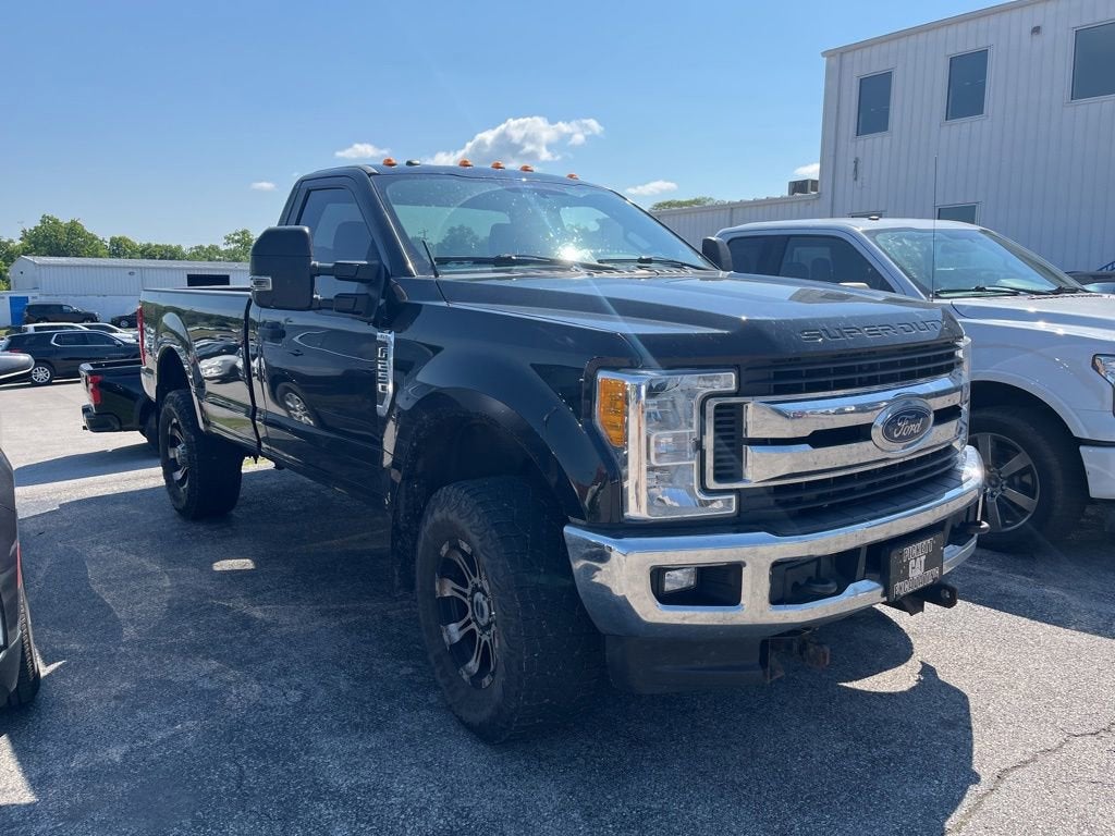 2017 Ford Super Duty F-250 SRW XLT