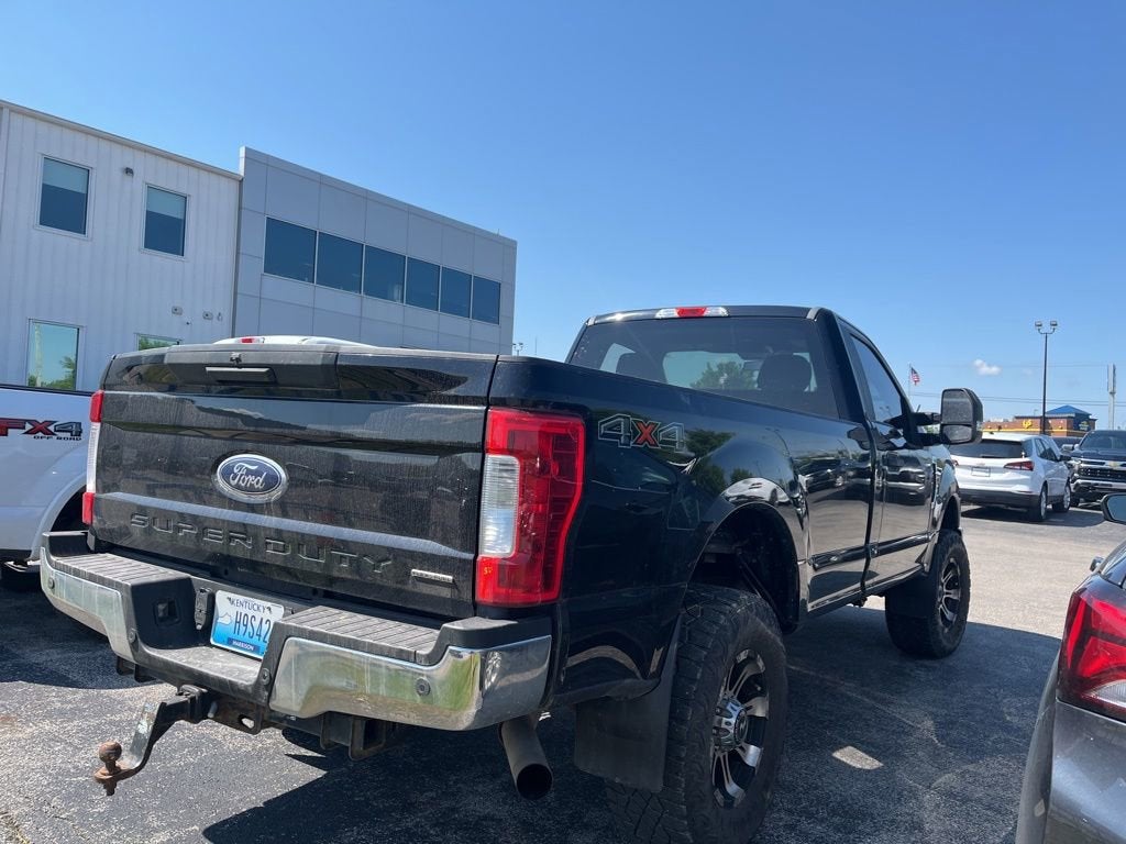 2017 Ford Super Duty F-250 SRW XLT