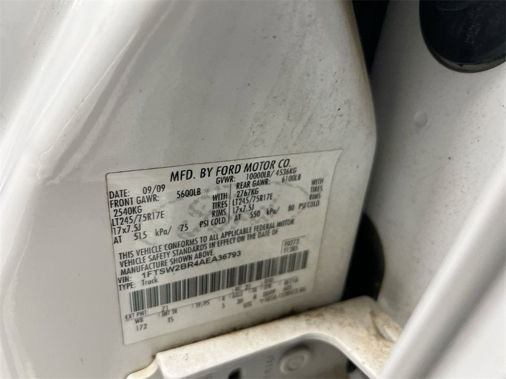 2010 Ford Super Duty F-250 SRW XL