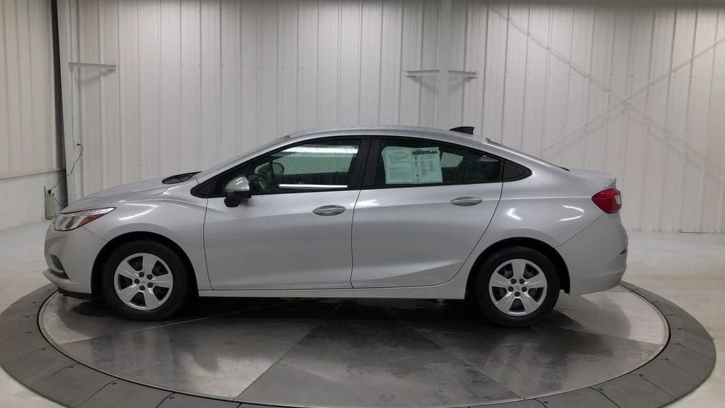 2017 Chevrolet Cruze LS