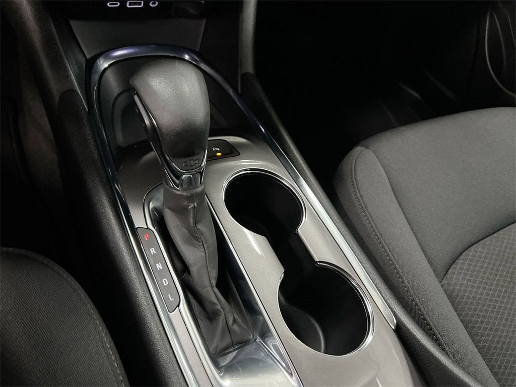 2022 Chevrolet Malibu LS