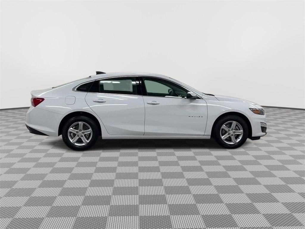 2024 Chevrolet Malibu LS