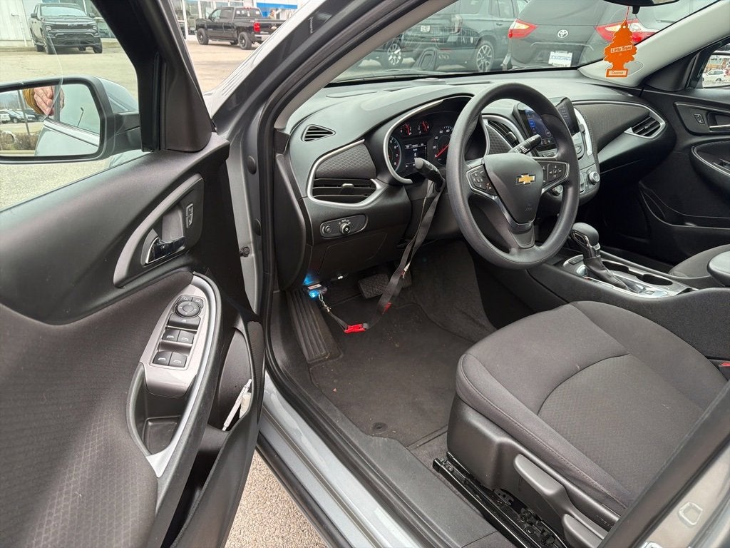 2024 Chevrolet Malibu LS
