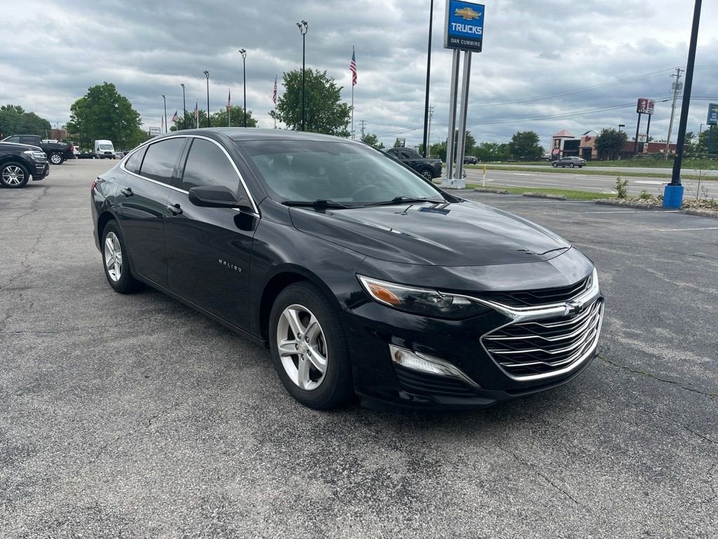 2022 Chevrolet Malibu LS