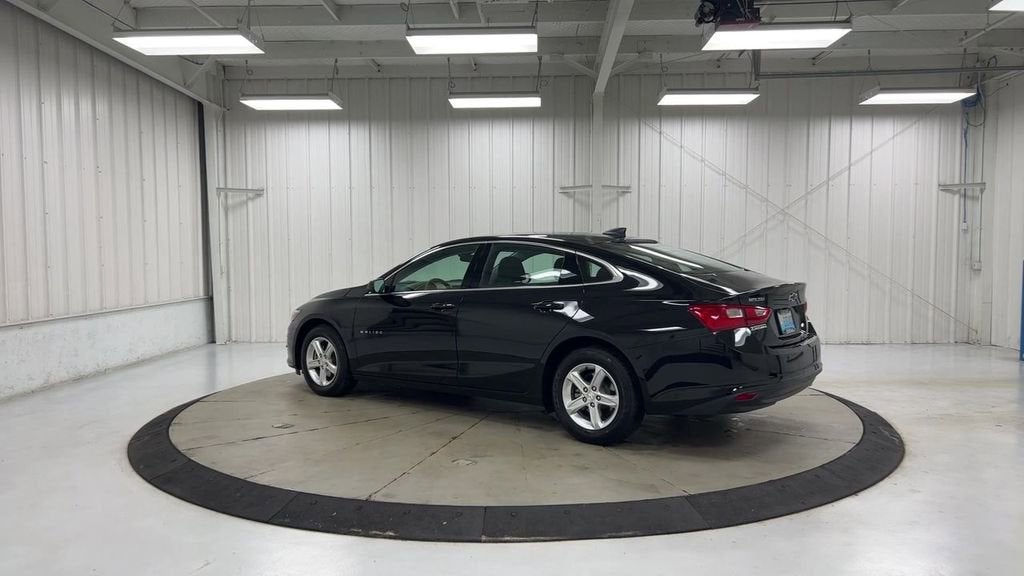 2022 Chevrolet Malibu LS