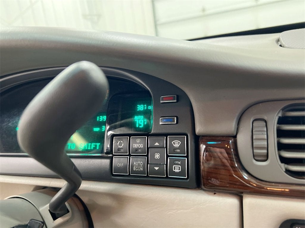 1999 Cadillac Deville Base