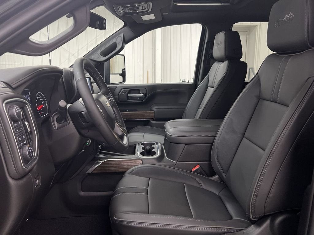 2023 Chevrolet Silverado 2500 HD High Country