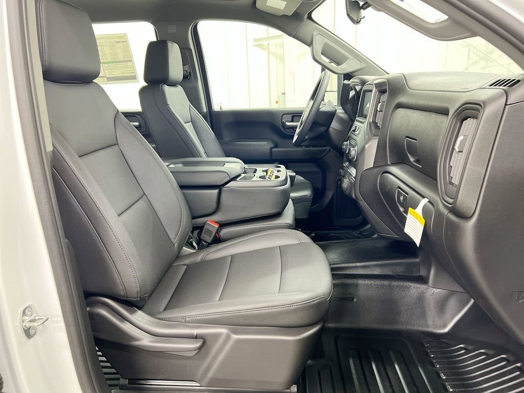 2024 Chevrolet Silverado 3500 HD WT DRW