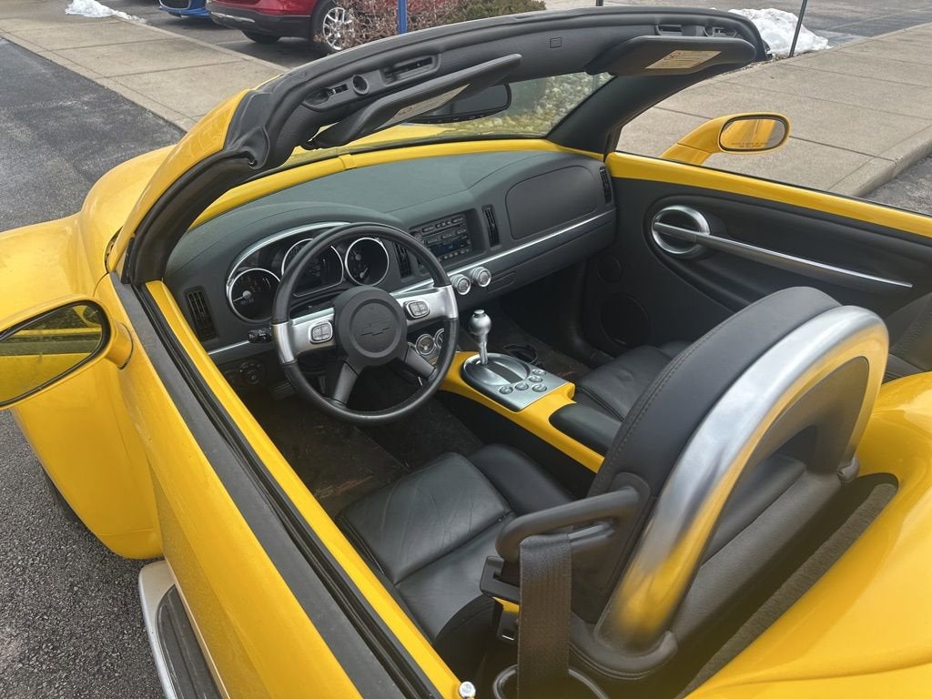 2004 Chevrolet SSR LS