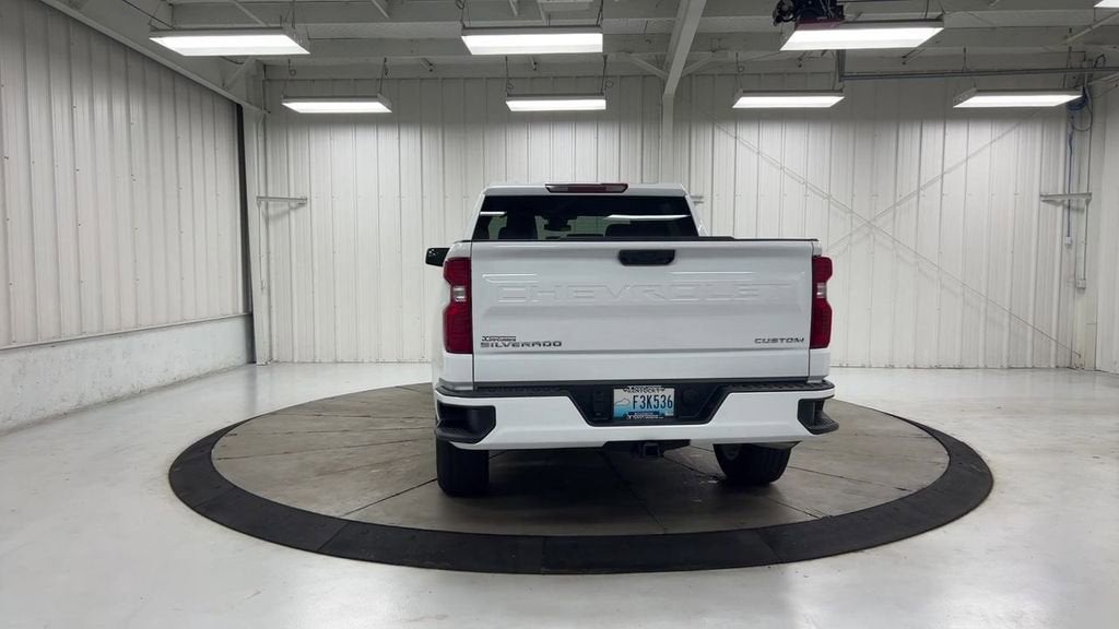 2023 Chevrolet Silverado 1500 Custom
