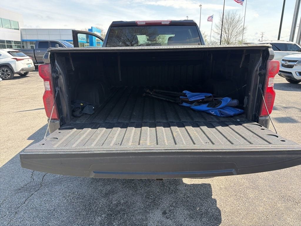 2023 Chevrolet Silverado 1500 Custom