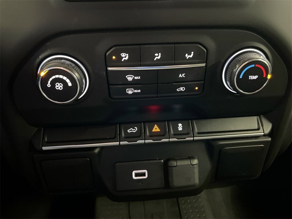 2020 Chevrolet Silverado 1500 Custom