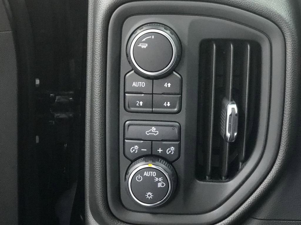 2019 Chevrolet Silverado 1500 Custom Trail Boss