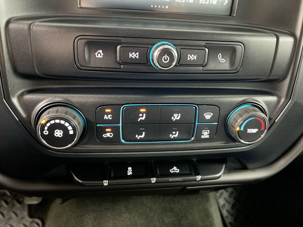 2016 Chevrolet Silverado 1500 Custom