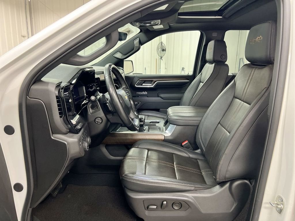 2025 Chevrolet Silverado 1500 High Country