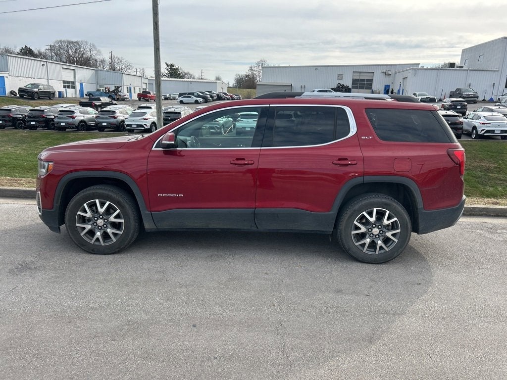 2023 GMC Acadia SLT