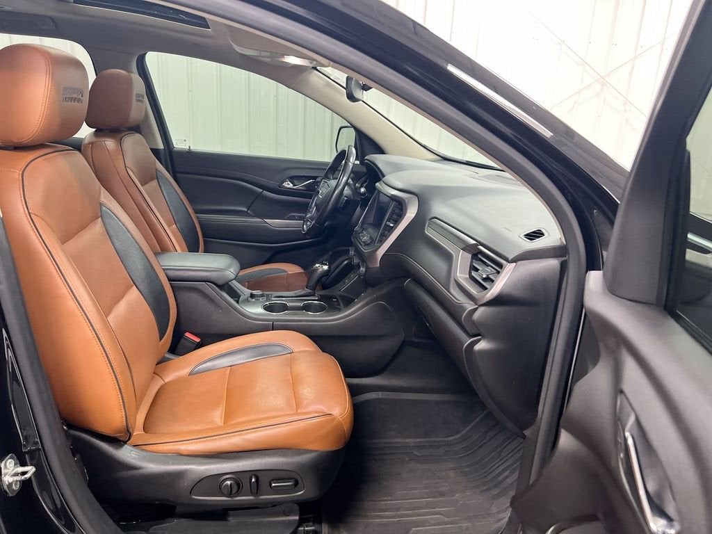 2019 GMC Acadia SLT