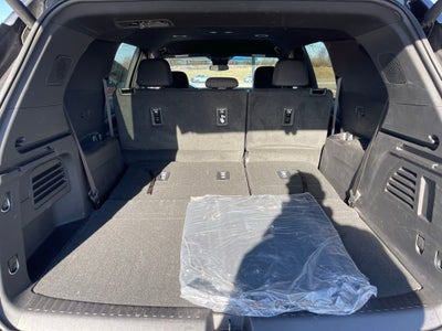 2024 Chevrolet Traverse LS