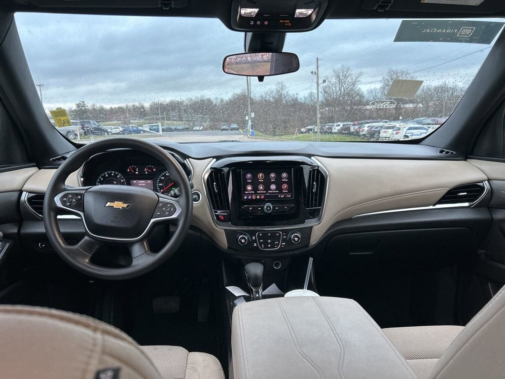 2023 Chevrolet Traverse LS