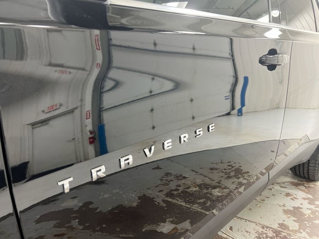 2021 Chevrolet Traverse LS