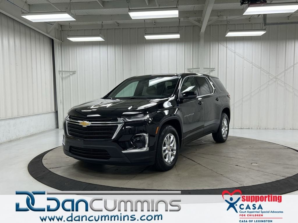 2023 Chevrolet Traverse LS