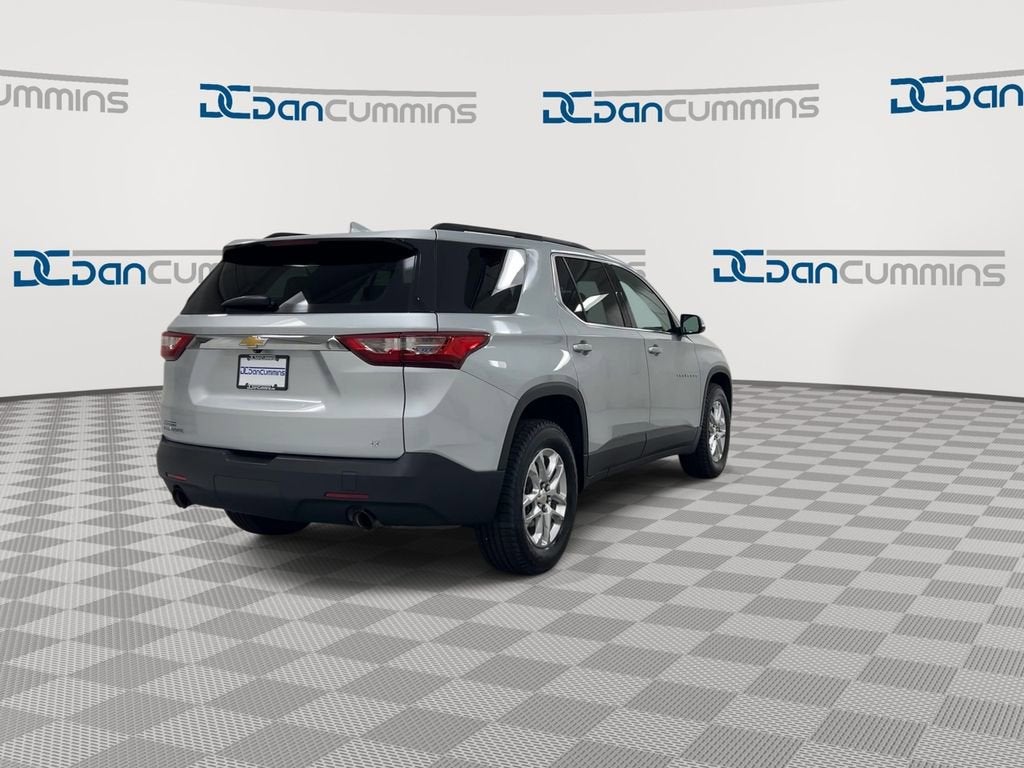 2021 Chevrolet Traverse LT Cloth