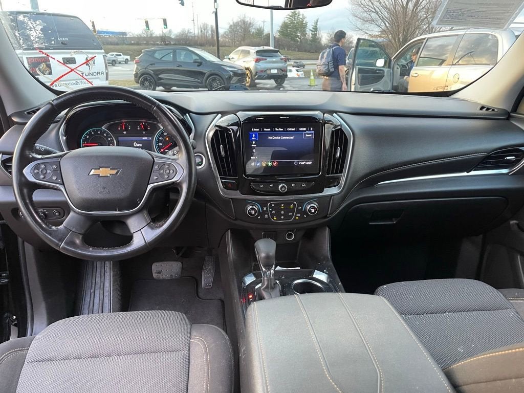 2021 Chevrolet Traverse LT Cloth