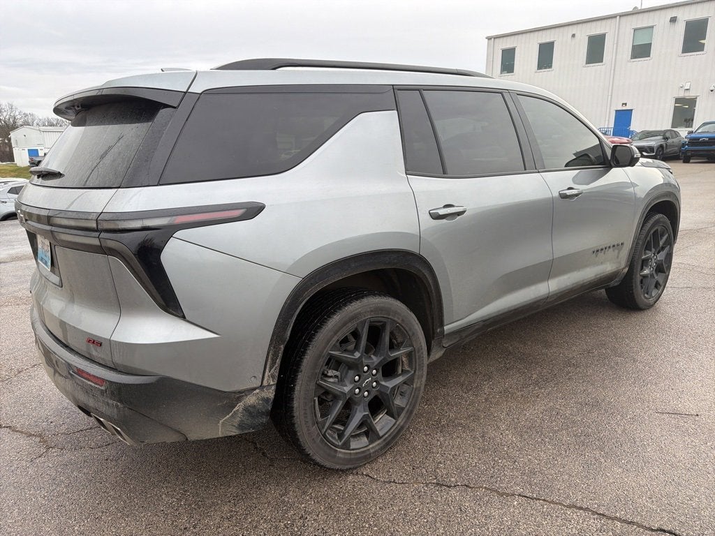 2025 Chevrolet Traverse RS